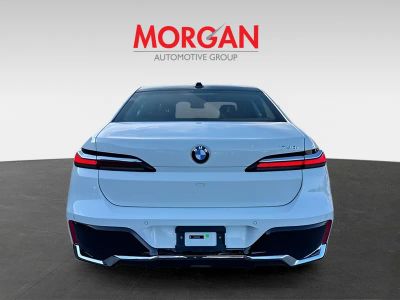 2025 BMW 7 Series — photo 7 view