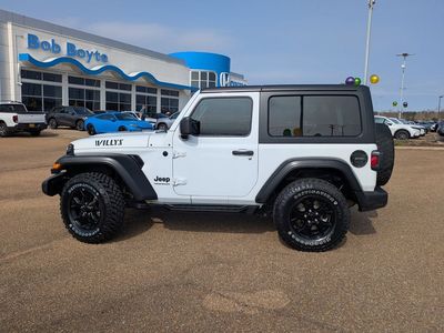 2021 Jeep Wrangler - Photo 2