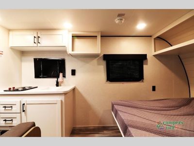 2026 Jayco Jay Flight — front three-quarter view