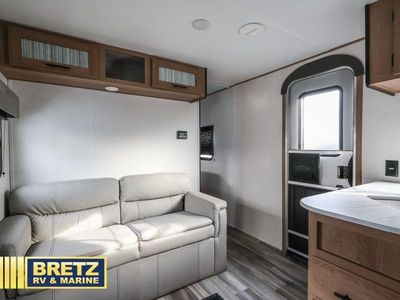2022 Prime Time RV Avenger - Photo 17