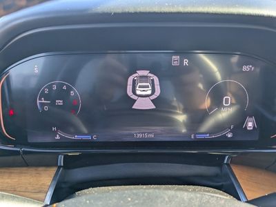 2023 Jeep Grand Wagoneer - Photo 24