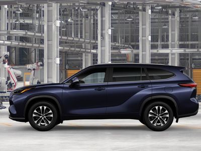 2026 Toyota Highlander - Photo 4