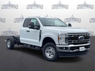 2026 Ford F-350SD - Photo 1