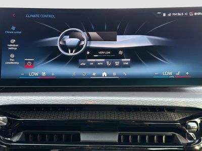 2026 BMW 4 Series — photo 34 view