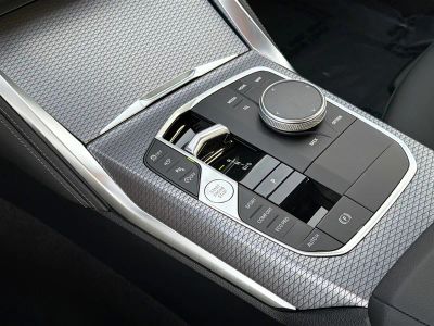 2026 BMW 4 Series — photo 28 view
