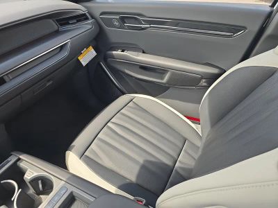 2026 Kia EV9 — photo 15 view