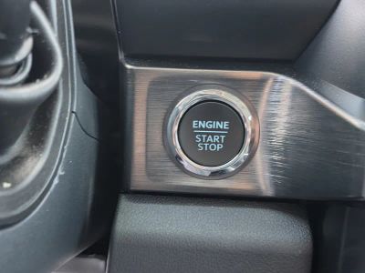 2025 Ford F-250SD — photo 21 view