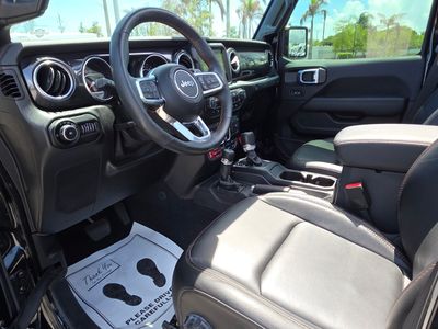 2021 Jeep Wrangler — photo 24 view