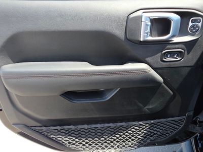 2021 Jeep Wrangler — photo 25 view