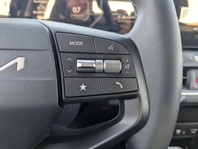 2025 Kia K4 — photo 31 view