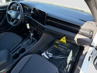 2026 Volkswagen Jetta - Photo 13