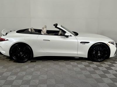 2025 Mercedes-Benz SL-Class - Photo 6