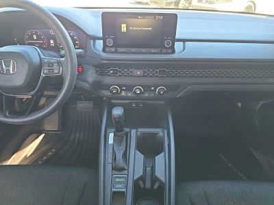 2024 Honda Accord — photo 11 view