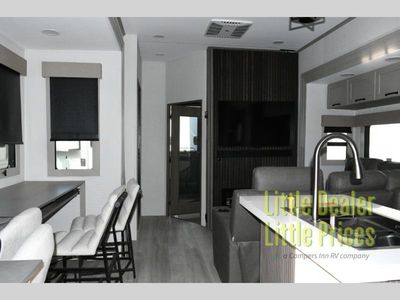 2026 Grand Design Momentum M-Class - Photo 7