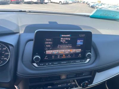 2026 Nissan Rogue — photo 12 view