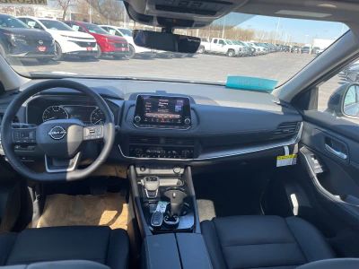 2026 Nissan Rogue — photo 17 view