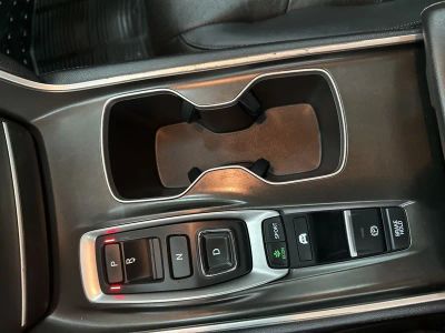 2021 Honda Accord Hybrid — photo 17 view