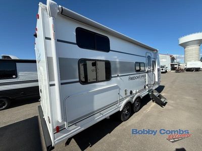 2026 Coachmen RV Freedom Express Select - Photo 5