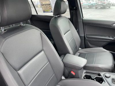 2020 Volkswagen Tiguan — photo 15 view