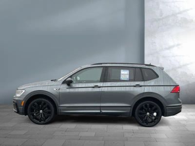 2020 Volkswagen Tiguan — rear three-quarter view