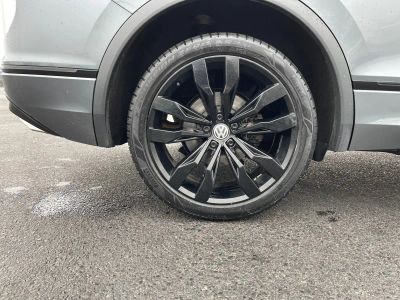 2020 Volkswagen Tiguan — photo 16 view