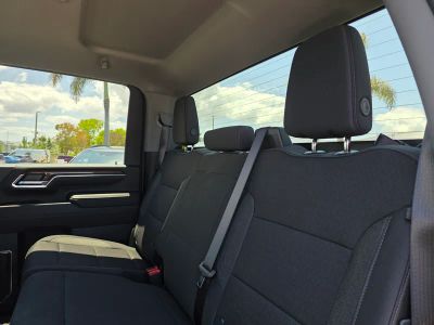 2026 Chevrolet Silverado 2500HD — photo 16 view