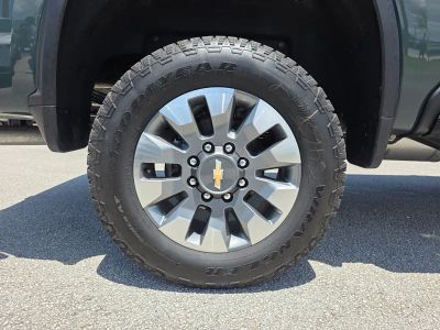 2026 Chevrolet Silverado 2500HD — photo 15 view