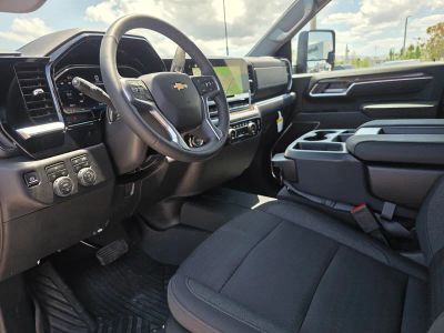 2026 Chevrolet Silverado 2500HD — photo 22 view