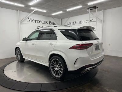 2026 Mercedes-Benz GLE — detail view