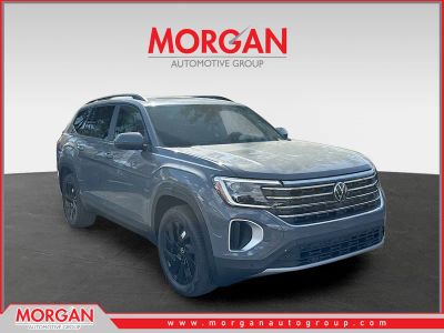 2026 Volkswagen Atlas 2.0T SE w/Technology in Gray — front three-quarter view