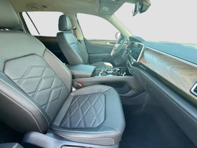 2026 Volkswagen Atlas — photo 24 view