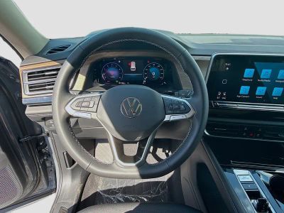 2026 Volkswagen Atlas — photo 10 view
