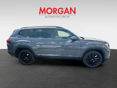 2026 Volkswagen Atlas — photo 8 view
