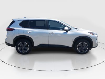 2024 Nissan Rogue - Photo 8