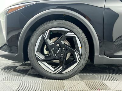 2025 Kia K4 — photo 12 view