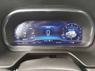 2024 Chevrolet Tahoe - Photo 14