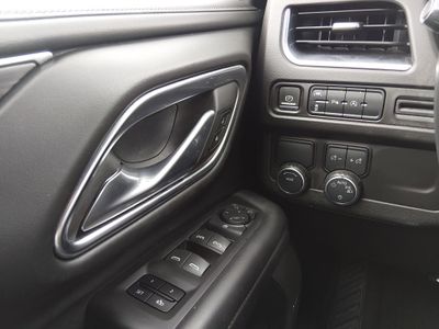 2024 Chevrolet Tahoe - Photo 13