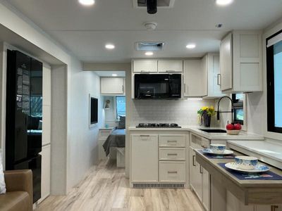 2025 Brinkley RV Model I - Photo 4