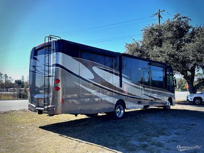 2015 Itasca Suncruiser - Photo 2