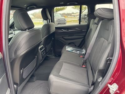 2026 Jeep Grand Cherokee - Photo 45