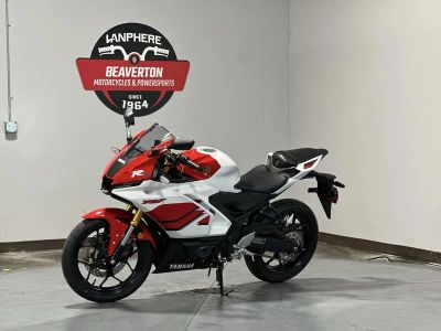 2026 Yamaha YZF-R3 - Photo 8