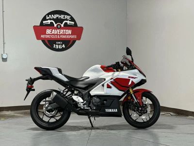2026 Yamaha YZF-R3 - Photo 1