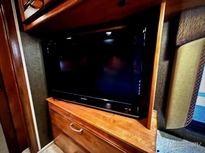 2012 Monaco RV Diplomat — photo 15 view