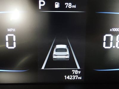 2026 Hyundai Elantra — photo 14 view