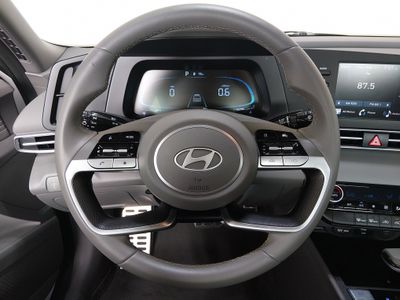2026 Hyundai Elantra — photo 12 view