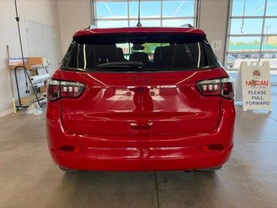 2022 Jeep Compass — detail view