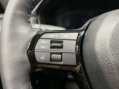 2026 Honda Accord Hybrid - Photo 12