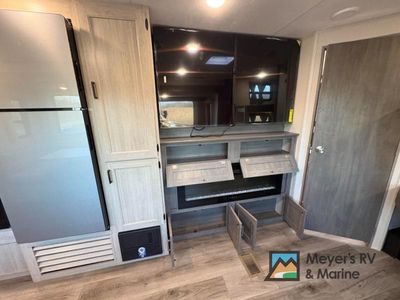 2026 Coachmen RV Catalina Legacy Edition - Photo 16