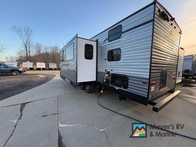 2026 Coachmen RV Catalina Legacy Edition - Photo 5