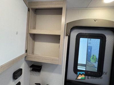 2026 Coachmen RV Catalina Legacy Edition - Photo 35